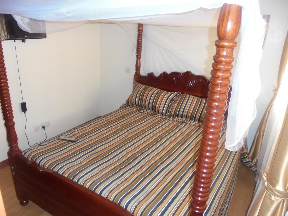 Upperhill Blueberry Hotel Найроби Екстериор снимка