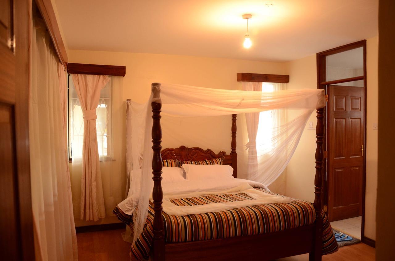 Upperhill Blueberry Hotel Найроби Екстериор снимка