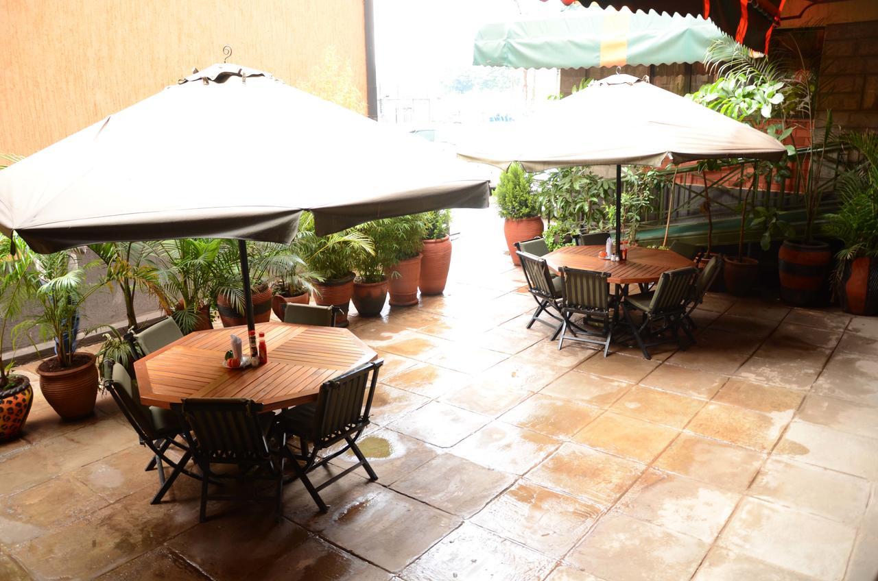 Upperhill Blueberry Hotel Найроби Екстериор снимка