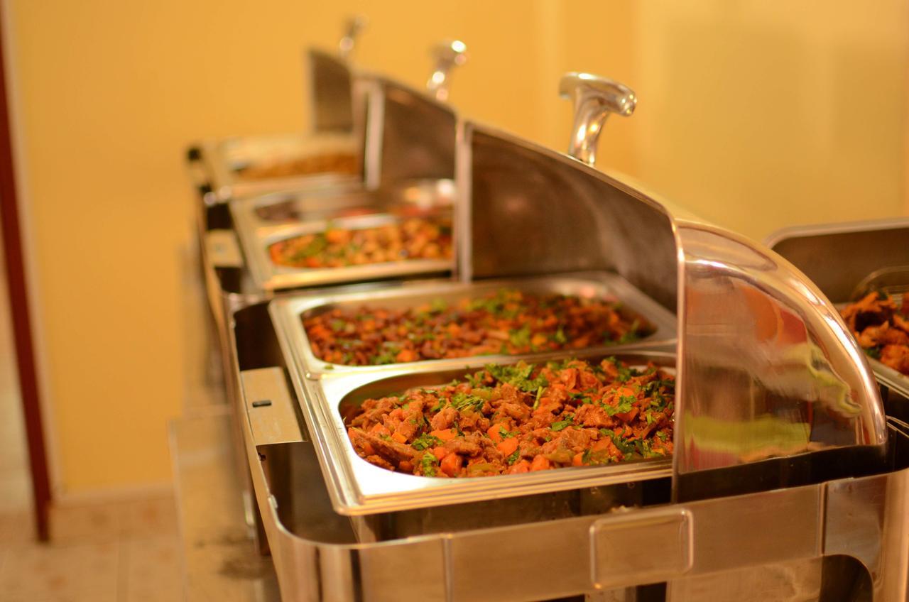 Upperhill Blueberry Hotel Найроби Екстериор снимка