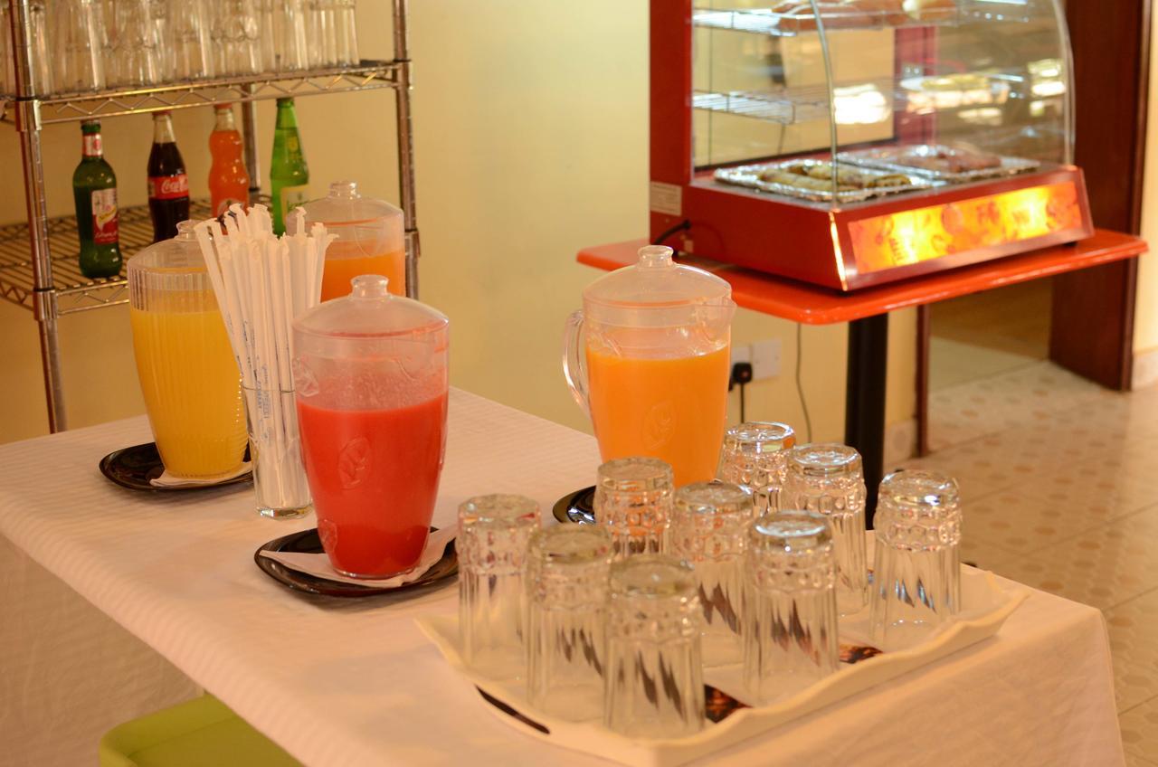 Upperhill Blueberry Hotel Найроби Екстериор снимка