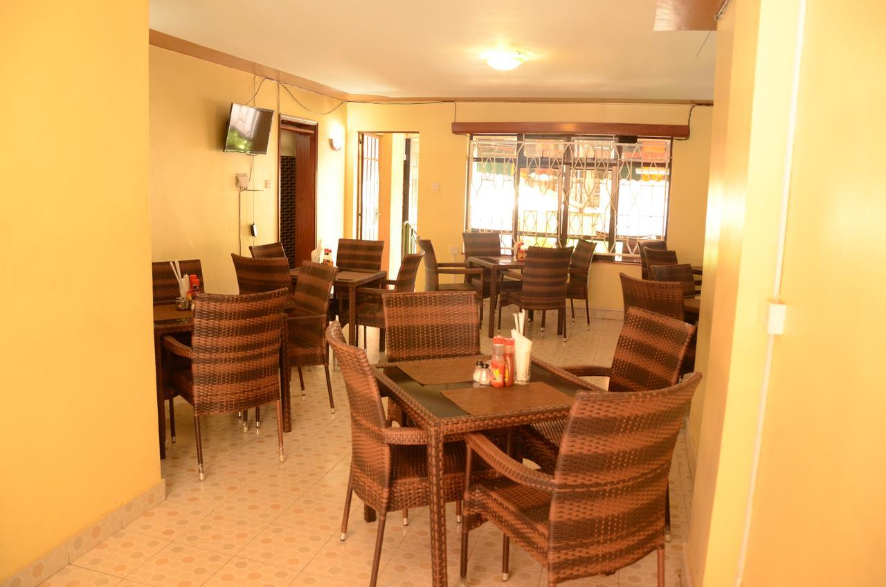 Upperhill Blueberry Hotel Найроби Екстериор снимка