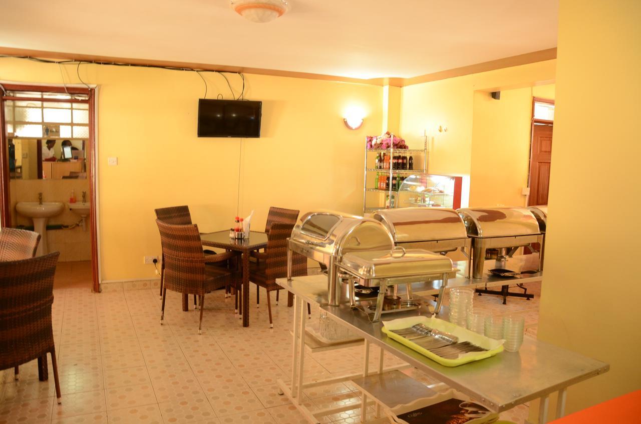 Upperhill Blueberry Hotel Найроби Екстериор снимка