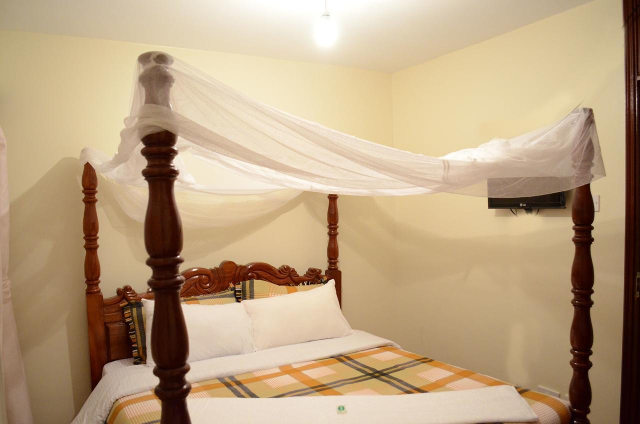 Upperhill Blueberry Hotel Найроби Екстериор снимка